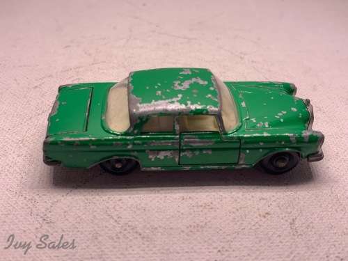 Matchbox #46 - Mercedes 300SE