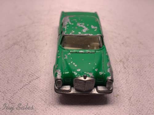 Matchbox #46 - Mercedes 300SE