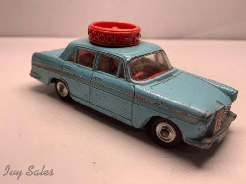 CORGI 236 AUSTIN A60 MOTOR SCHOOL