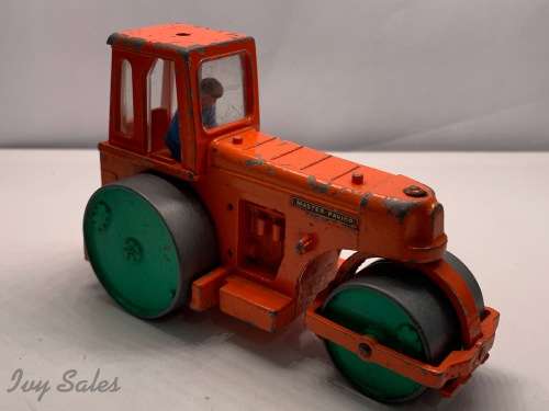DINKY TOYS #279 AVELING BARFORD DIESELROAD ROLLER