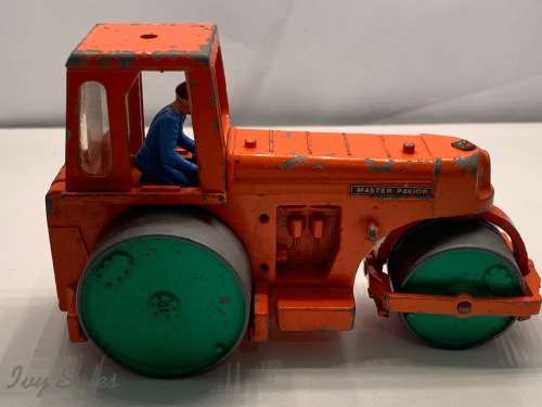 DINKY TOYS #279 AVELING BARFORD DIESELROAD ROLLER