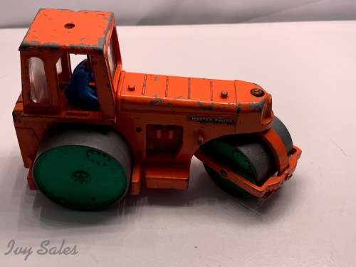 DINKY TOYS #279 AVELING BARFORD DIESELROAD ROLLER