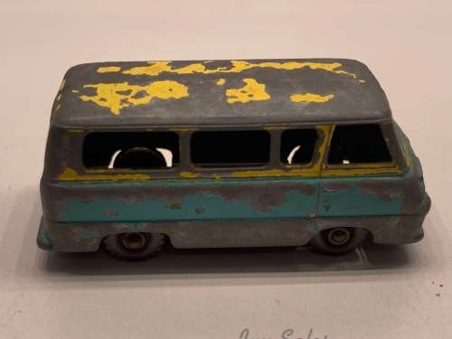 Lesney Matchbox #70 Thames Estate Car