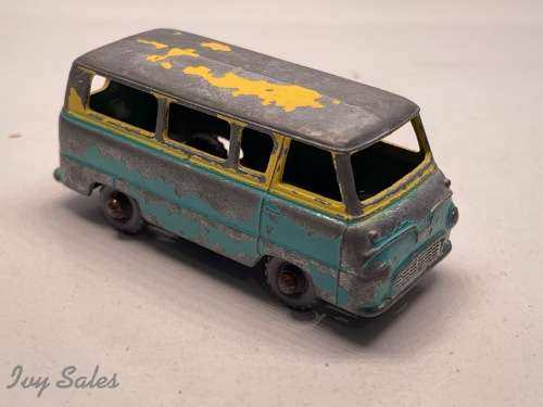 MATCHBOX LESNEY #70 FORD THAMES ESTATE CAR