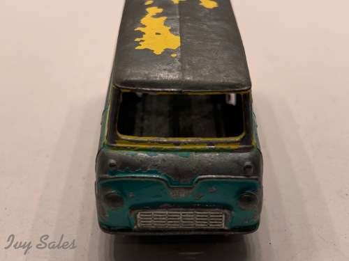 MATCHBOX LESNEY #70 FORD THAMES ESTATE CAR