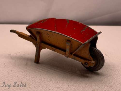 DINKY TOYS #105B GARDEN WHEELBARROW