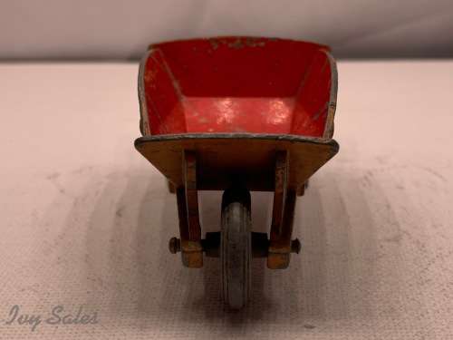 DINKY TOYS #105B GARDEN WHEELBARROW