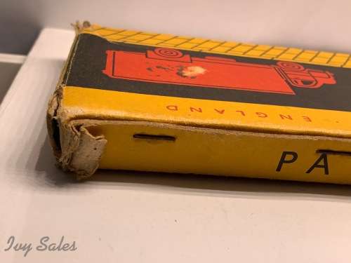 VINTAGE DINKY TOYS #754 PAVEMENT SET WITH ORIGINAL BOX