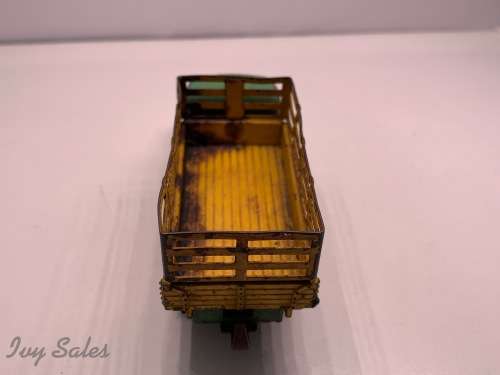DINKY TOYS #343 DODGE FARM PRODUCE WAGON TRUCK