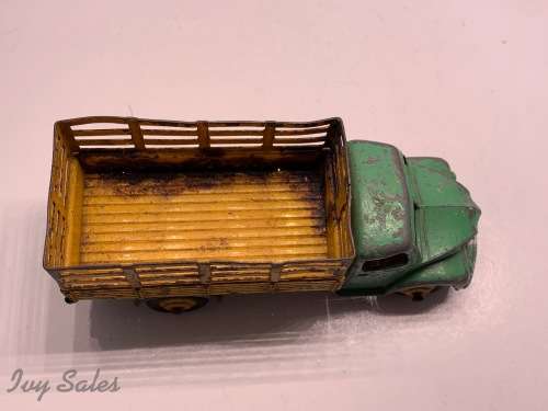 DINKY TOYS #343 DODGE FARM PRODUCE WAGON TRUCK