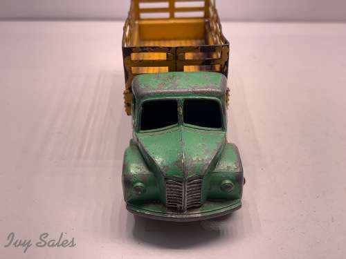 DINKY TOYS #343 DODGE FARM PRODUCE WAGON TRUCK