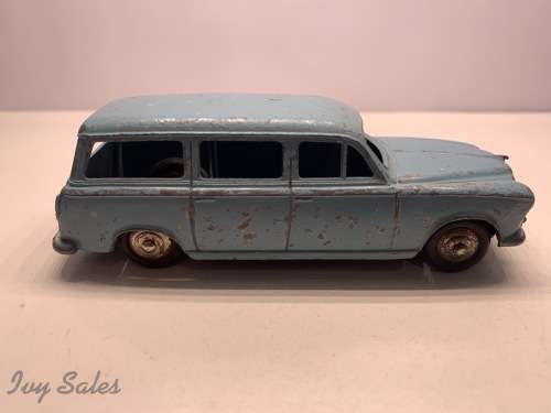 DINKY TOYS #24F 403 PEUGEOT