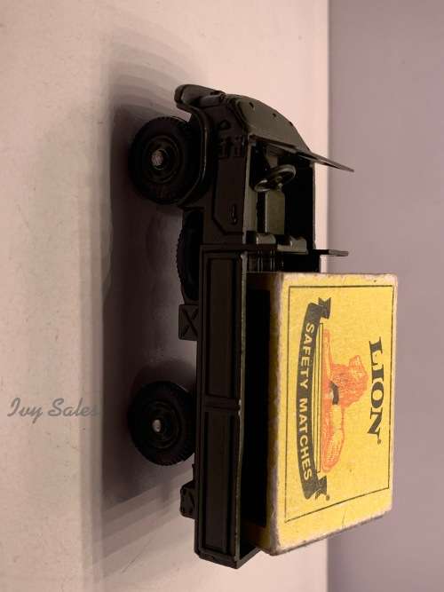 FRENCH DINKY TOYS #821 CAMION UNIMOG