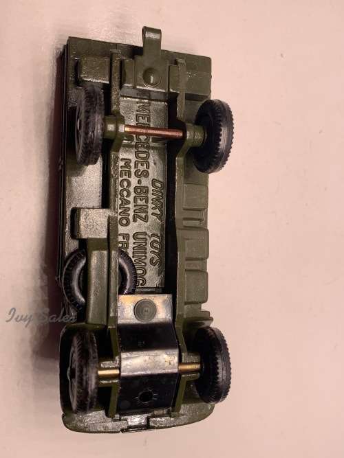 FRENCH DINKY TOYS #821 CAMION UNIMOG