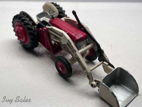 CORGI TOYS #69 MASSEY-FERGUSON 165 TRACTOR & SHOVEL