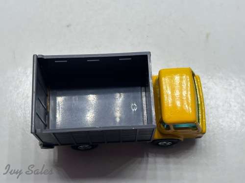 Matchbox Superfast #37 Dodge Cattle Truck