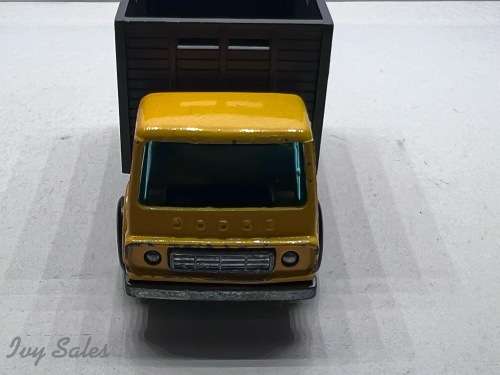 Matchbox Superfast #37 Dodge Cattle Truck