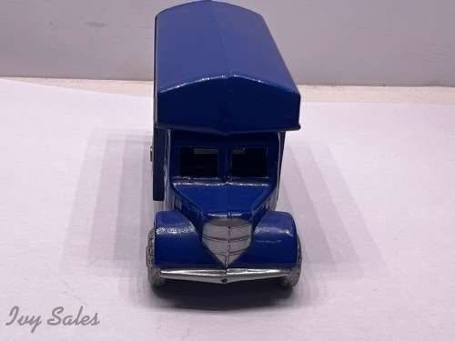 Matchbox Moko Lesney #17 Bedford Removals - Re-Issue
