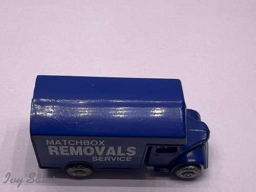 Matchbox Moko Lesney #17 Bedford Removals - Re-Issue