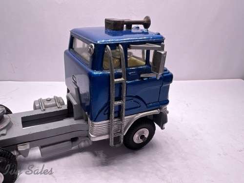 CORGI MAJOR TOYS #1137 FORD ARTICULATED TRUCK EXPRESS SERVICE