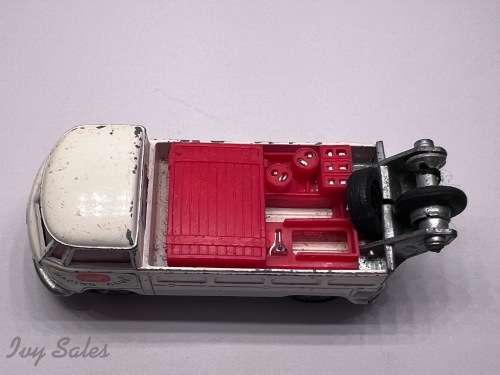 Corgi Toys #490 Volkswagen VW Racing Club Breakdown