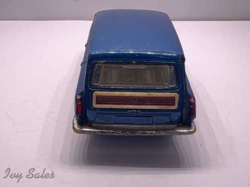Corgi Toys #491 FORD CONSUL CORTINA SUPER ESTATE