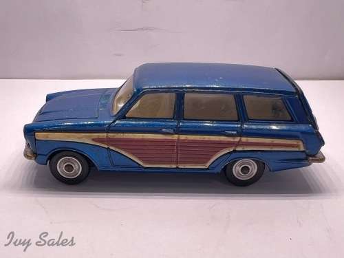 Corgi Toys #491 FORD CONSUL CORTINA SUPER ESTATE