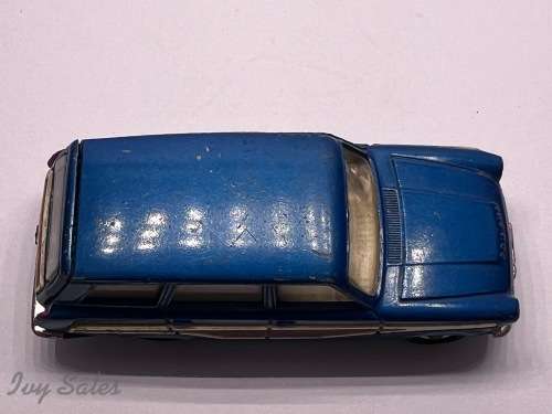 Corgi Toys #491 FORD CONSUL CORTINA SUPER ESTATE