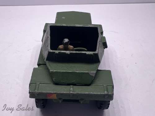 DINKY TOY #673 Army Scout Car