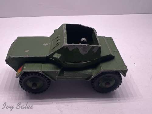 DINKY TOY #673 Army Scout Car