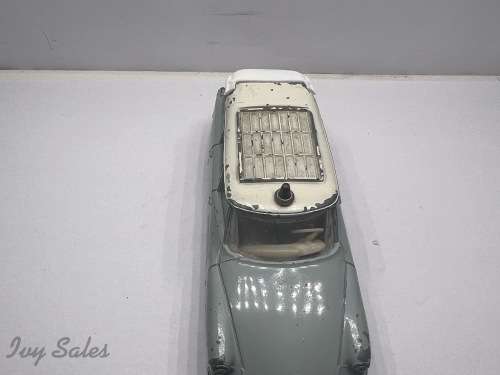 FRENCH DINKY TOYS #556 CITROEN ID 19 BREAK AMBULANCE - SUPER RARE