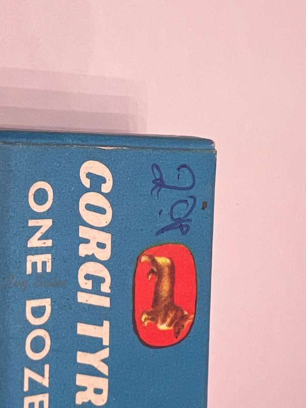 Corgi Toys #1456 - 12 Tyres In Original Box