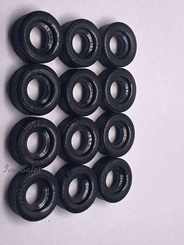 Corgi Toys #1456 - 12 Tyres In Original Box