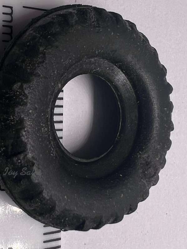 Dinky Toys #13978 - 12 LARGE Tyres In Original Box