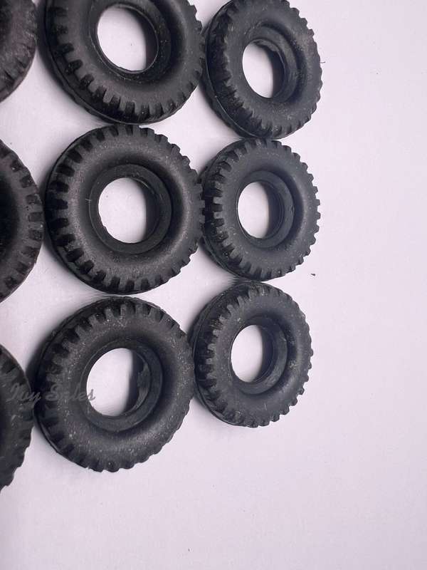 Dinky Toys #13978 - 12 LARGE Tyres In Original Box