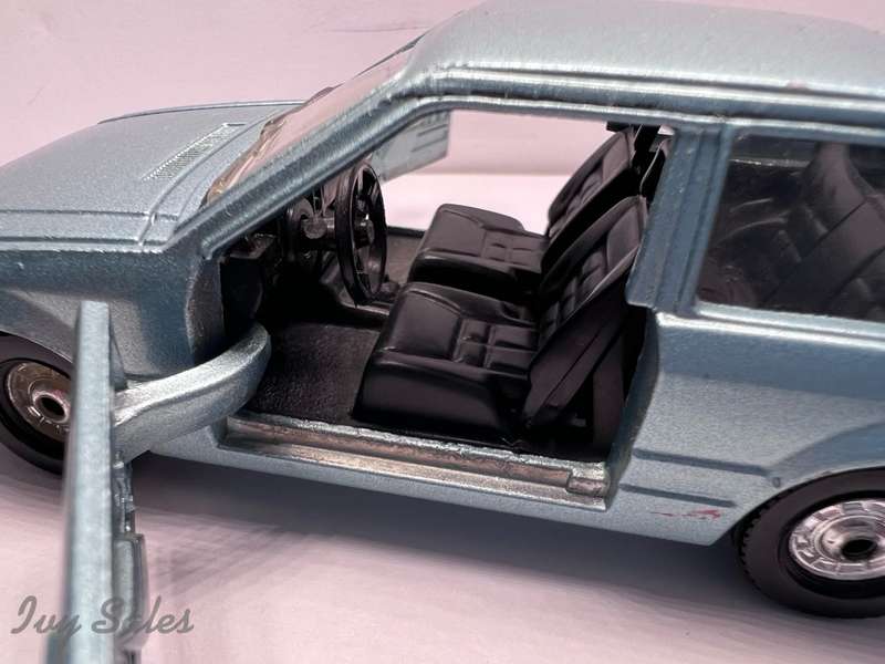 Corgi Toys #334 Ford Escort 1.3 GL