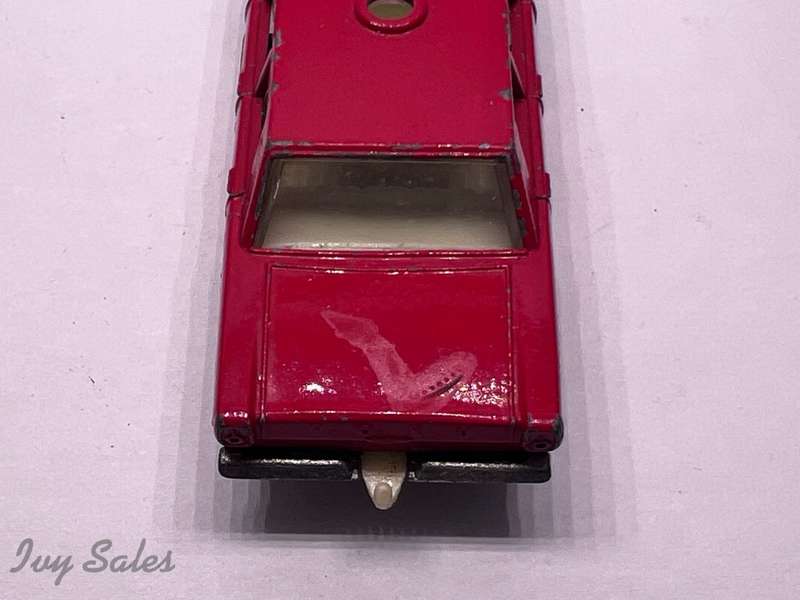 Matchbox #59 Ford Fairlane Fire Chief Car