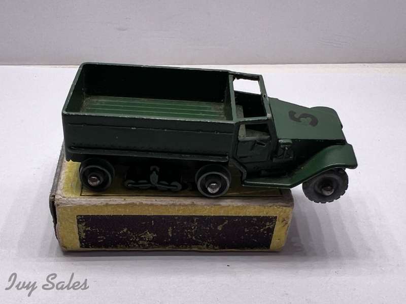 Matchbox #49 M3 Personnel Carrier