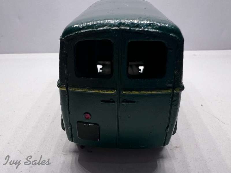 French Dinky Toys #25B Peugeot D3A Posts