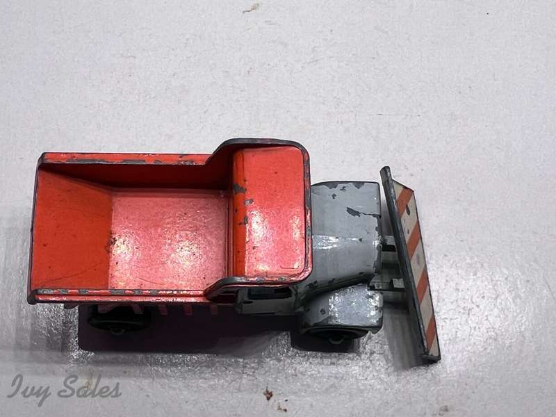 Matchbox #16 Scammell Snow Plow Truck