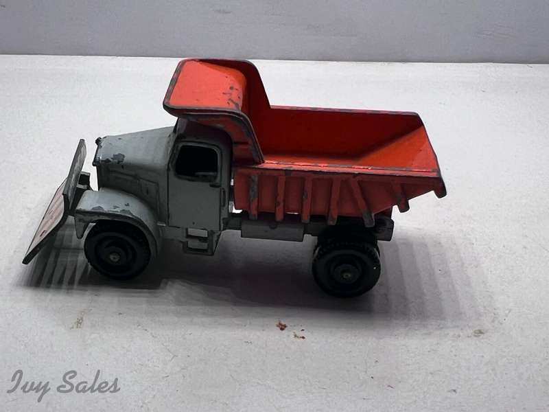 Matchbox #16 Scammell Snow Plow Truck