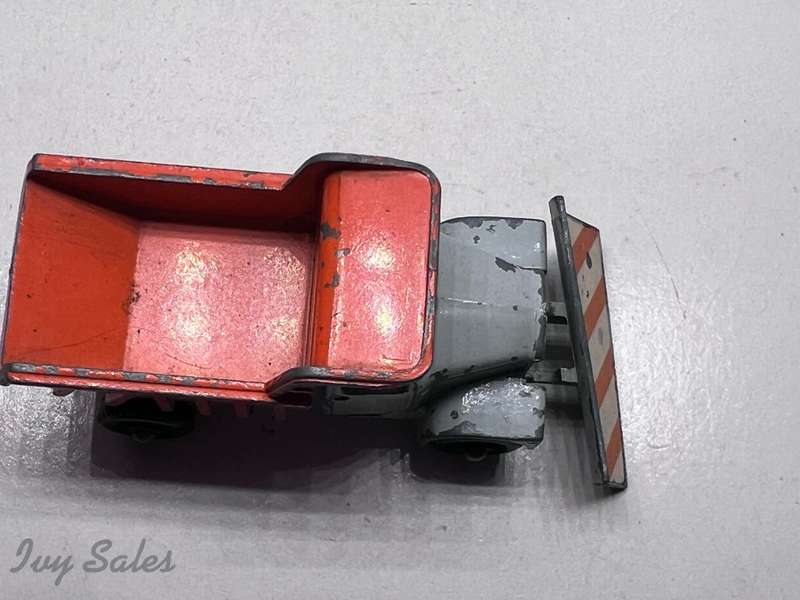 Matchbox #16 Scammell Snow Plow Truck