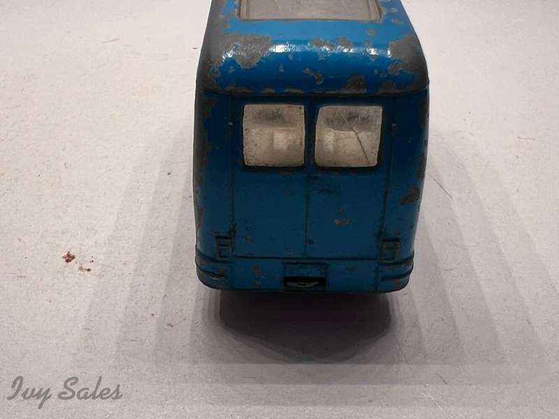 Matchbox #47 Commer Ice Cream Canteen Truck