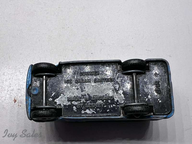 Matchbox #47 Commer Ice Cream Canteen Truck