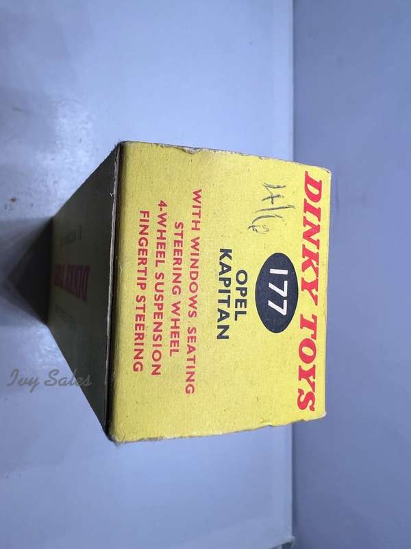 Dinky Toys #177 Opel Kapitan + Original Box - VNM
