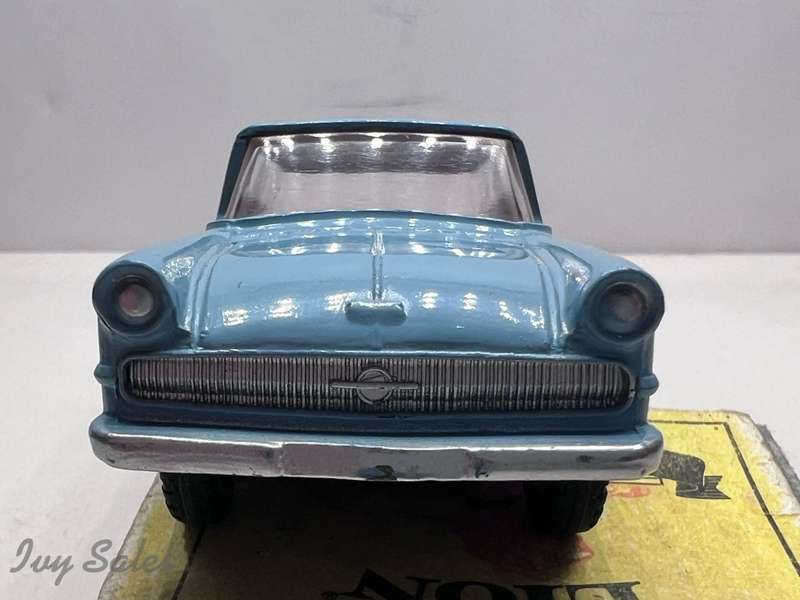 Dinky Toys #177 Opel Kapitan + Original Box - VNM