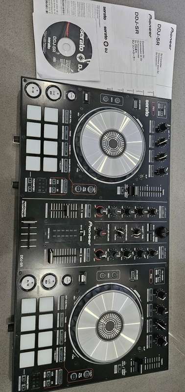 Pioneer DDJ-SR PRO DJ Controller