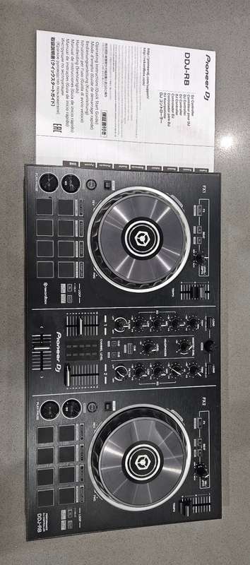 Pioneer DDJ-RB Club Style DJ Controller