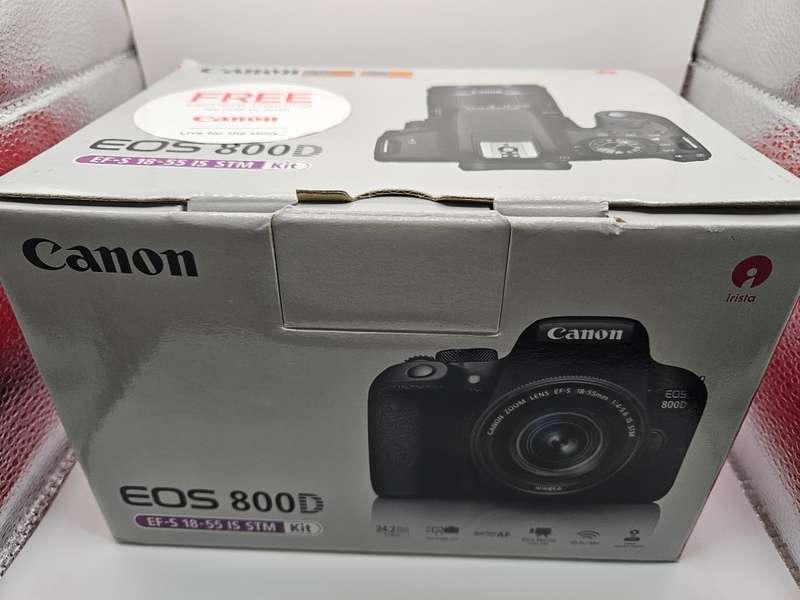 Canon EOS 800D DSLR with 18-55 IS STM Lens