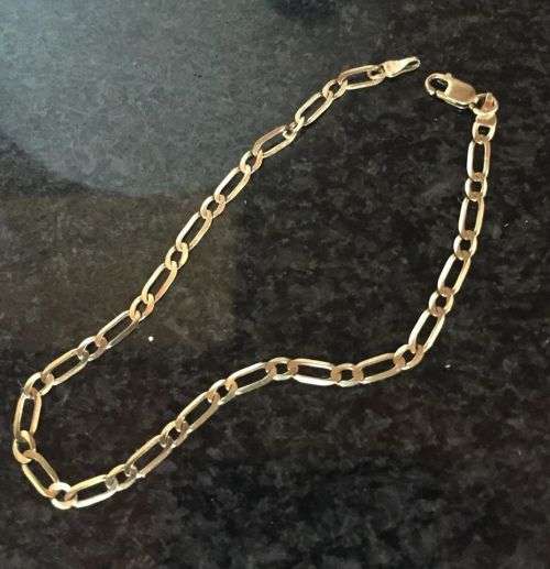 Solid 9ct gold bracelet - 2g